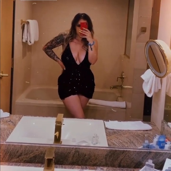 Black sequin dress from Oh polly. - Picture 1 of 5